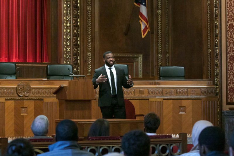 Image of former Ohio State University running back Maurice Clarett speaking in the courtroom of the Thomas J. Moyer Ohio Judicial Center